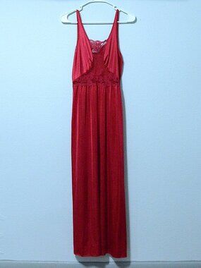 Beautiful Dark Red Vintage Slip Dress with Lace size Medium